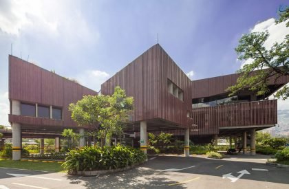 Mova-Teacher Innovation Centre | Opus Estudio