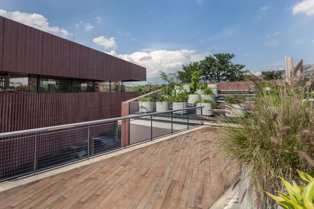 Mova-Teacher Innovation Centre | Opus Estudio