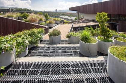Mova-Teacher Innovation Centre | Opus Estudio