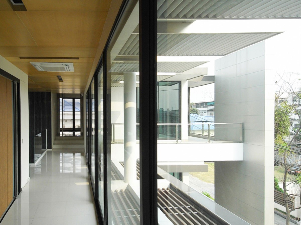 Thaphra House | Archimontage Design Fields Sophisticated