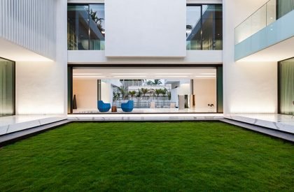 Kowdiar villa | Cadence Architects