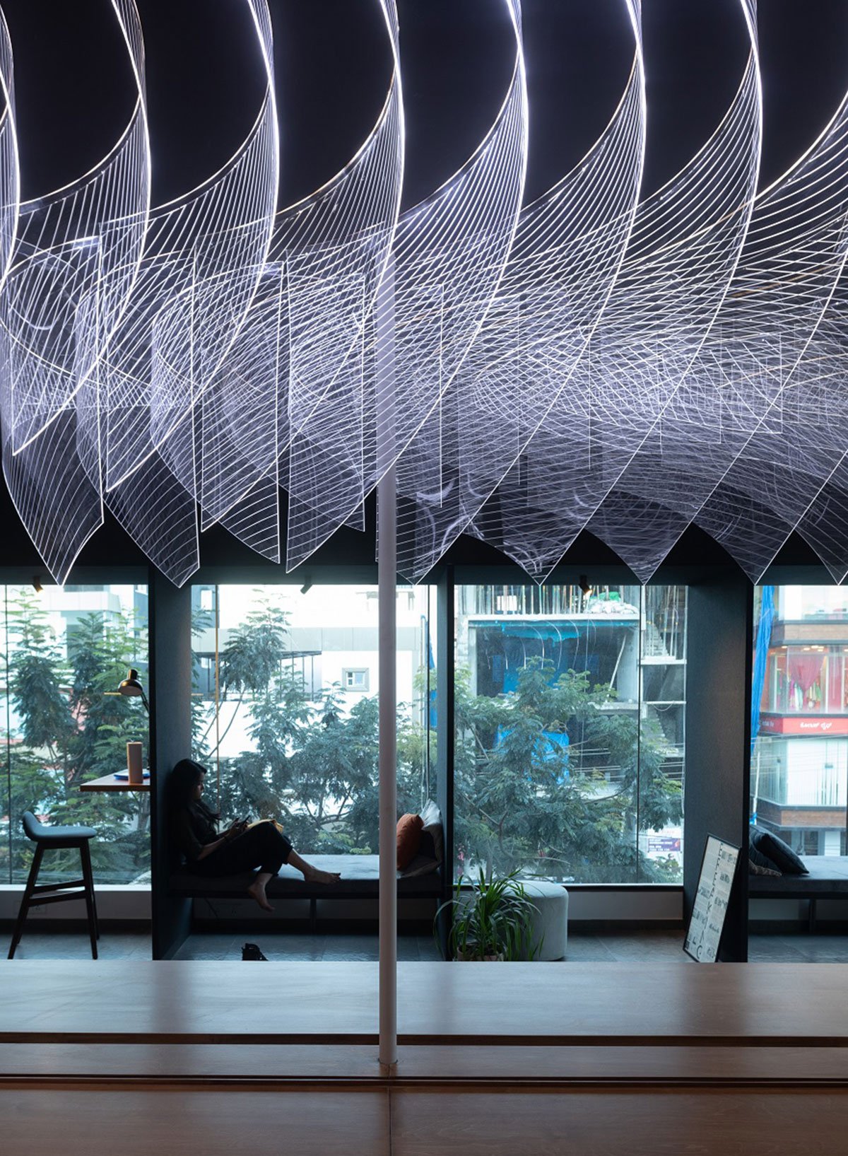 Lines and Motion | MYVN Architecture