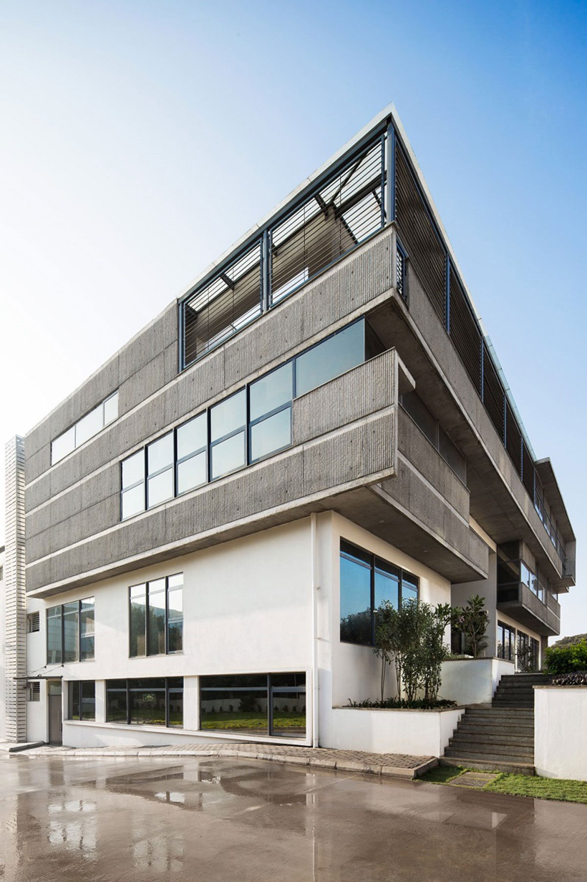 Corporate office for Ajax Fiori India Pvt Ltd | Funktion design