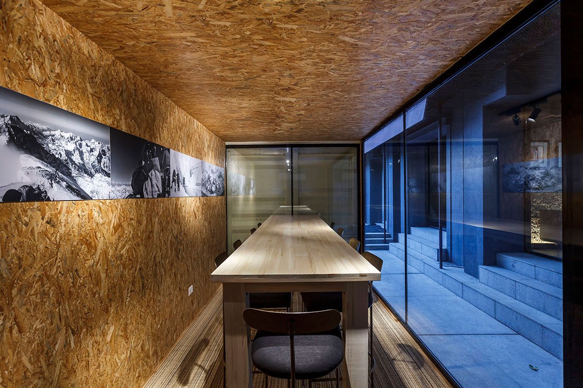 Rug Republic | Architecture Discipline