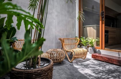 Alone House | Story Architecture