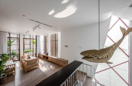 Alone House | Story Architecture