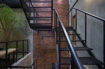 Permeable Junction Boarding House | Andyrahman Architect
