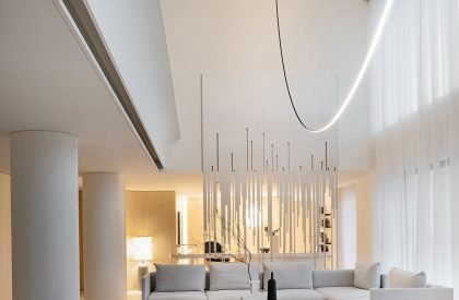 Zhejiang Private Penthouse | YuQiang & Partners+EK Design