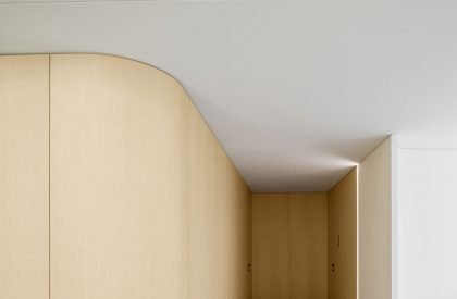 Zhejiang Private Penthouse | YuQiang & Partners+EK Design