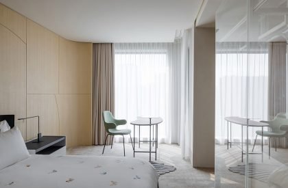 Zhejiang Private Penthouse | YuQiang & Partners+EK Design