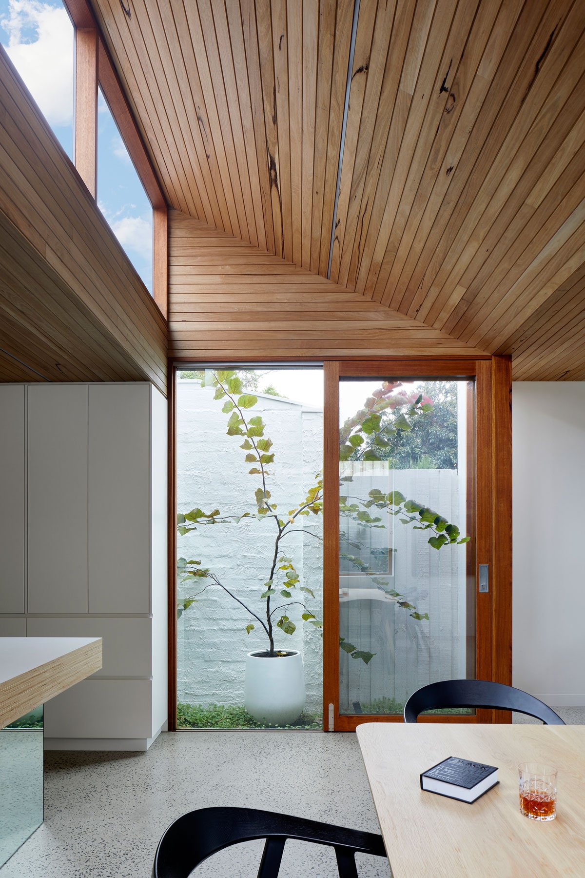 Pitch House | FMD Architects