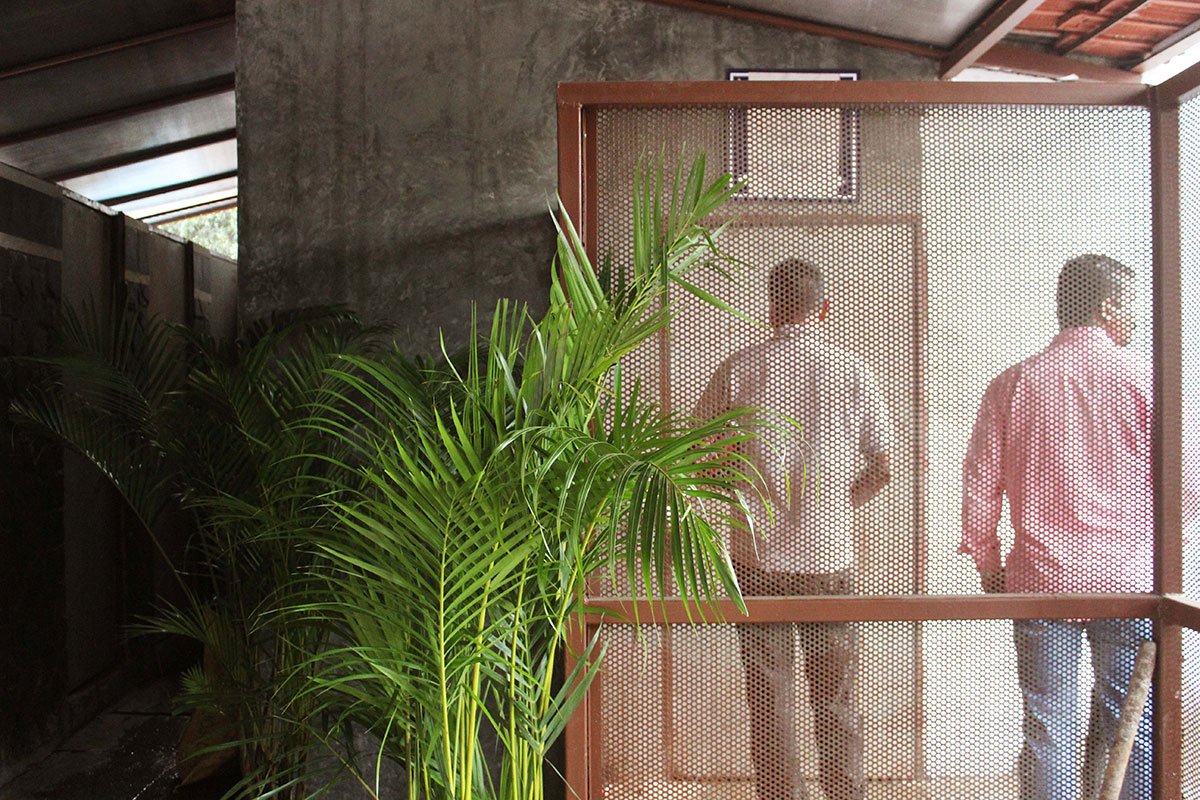 Toilet in a Courtyard | RC Architects