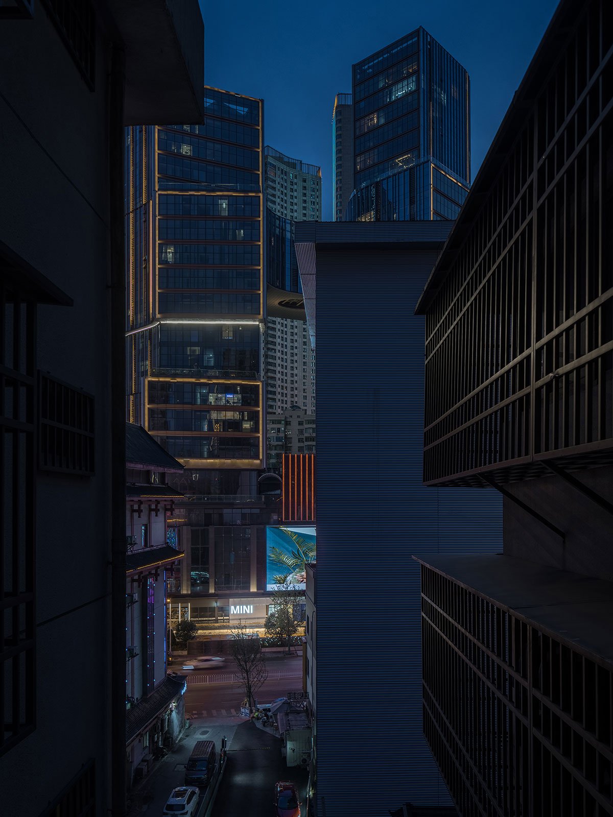 MINI Urban Exhibition Hall | ARCHIHOPE