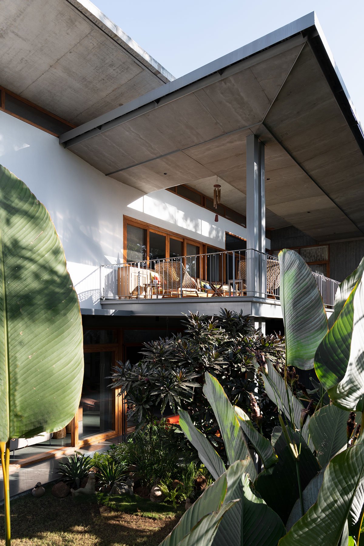 House of Canopies | Studio Motley