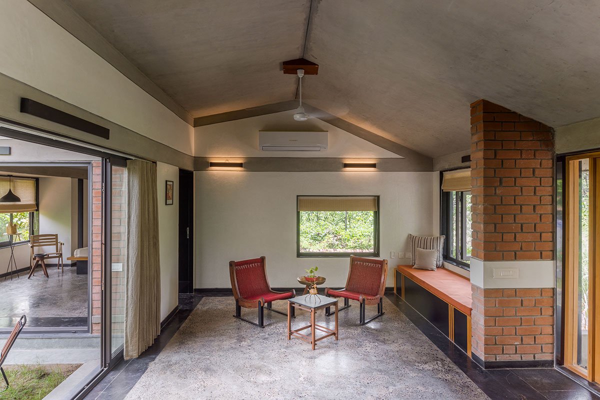 Court Fort | Compartment S4
