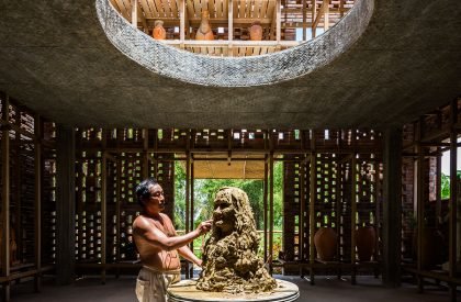 Terra Cotta Studio | Tropical Space