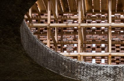 Terra Cotta Studio | Tropical Space