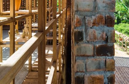 Terra Cotta Studio | Tropical Space