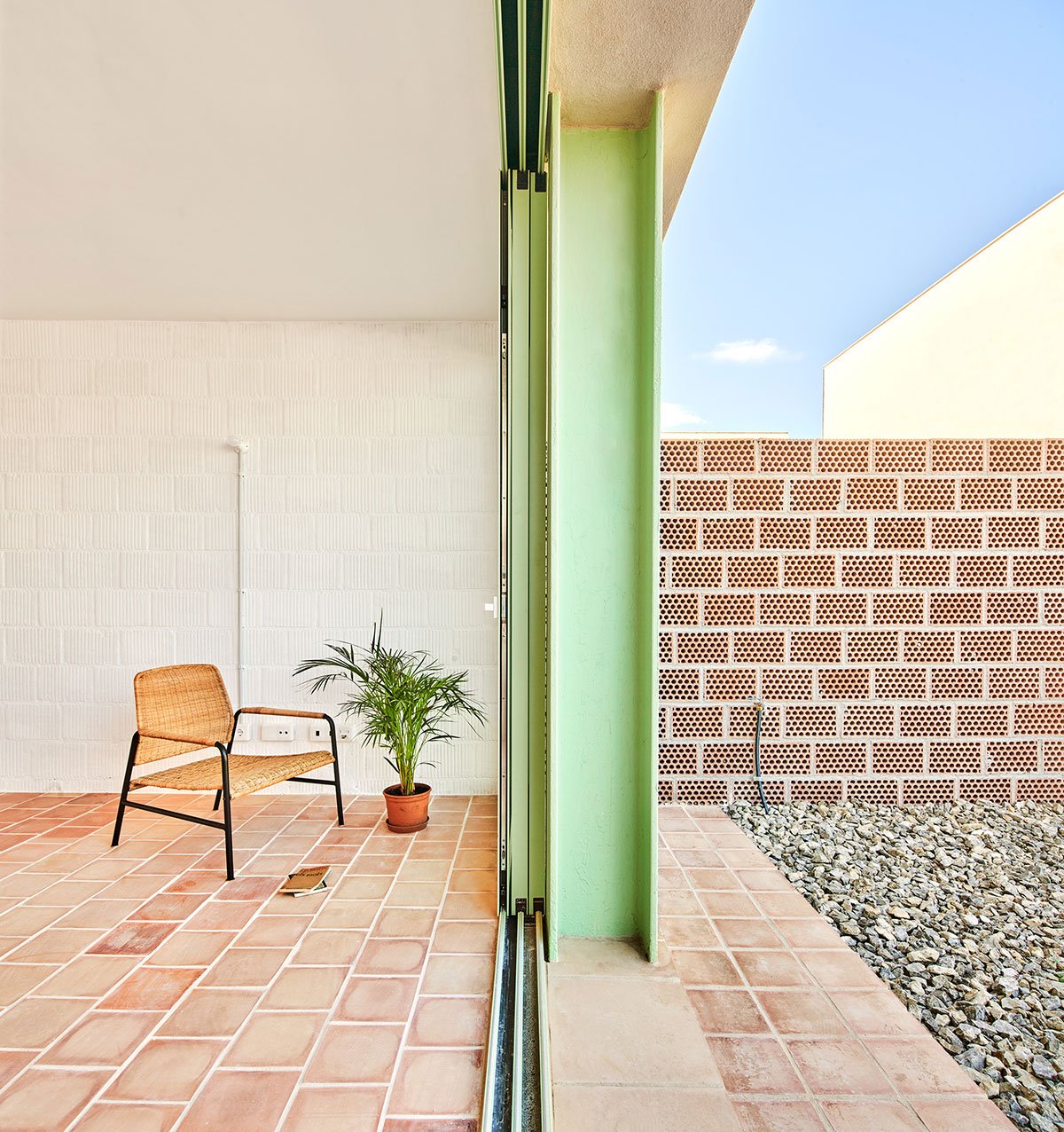 54 Social Housing , in inca | Joan J. Fortuny Arquitecte + Alventosa Morell. Arquitectes