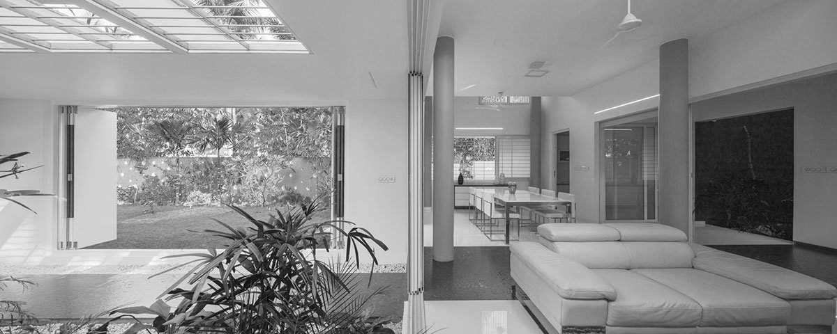The Floating Parasol House | LIJO.RENY.architects