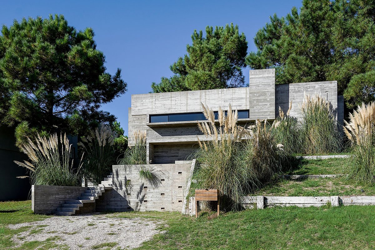 Loma House | Besonias Almeida Arquitectos