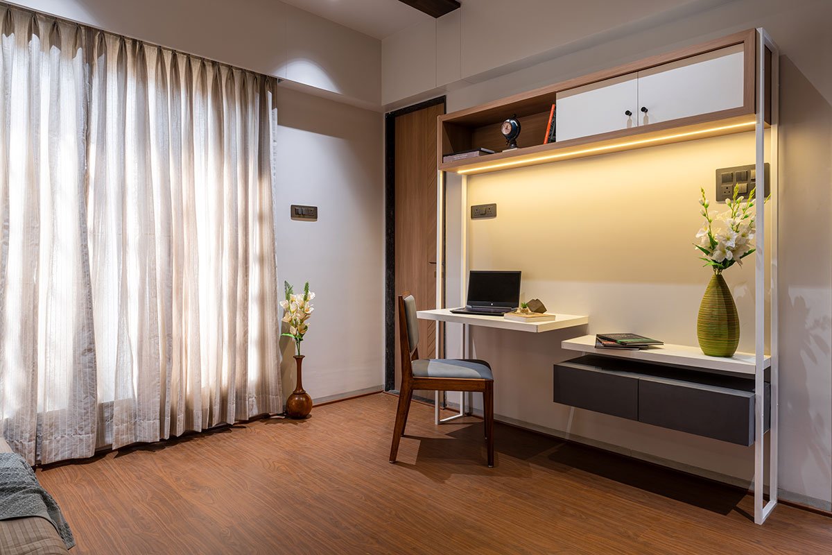 House of Parallel Walls | Aakar Group of Consultancy