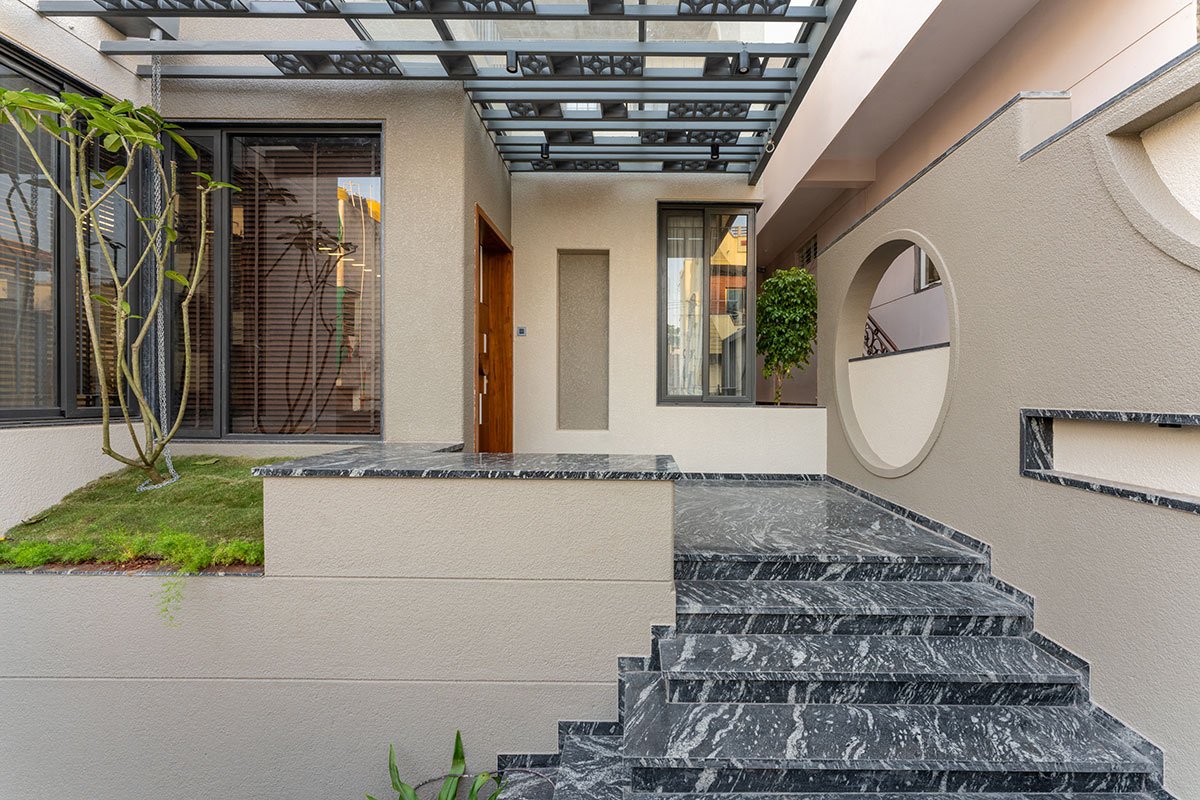 House of Parallel Walls | Aakar Group of Consultancy