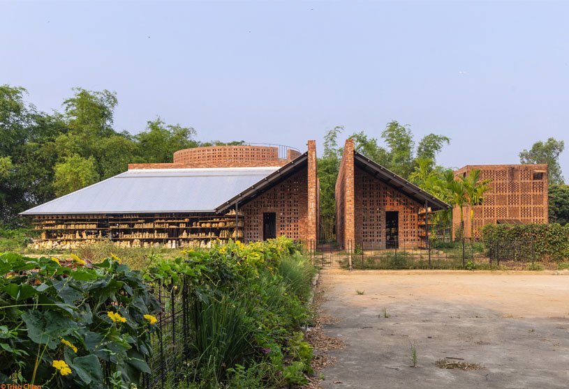 Terra Cotta Workshop | Tropical Space