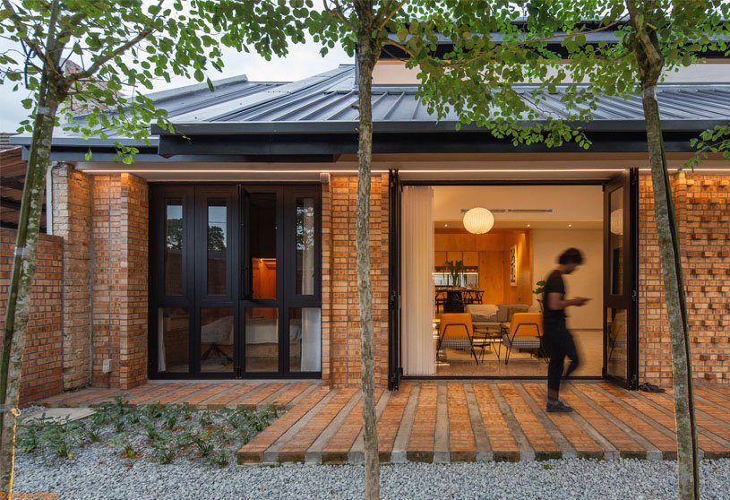 Brickwood Villa | Futurground