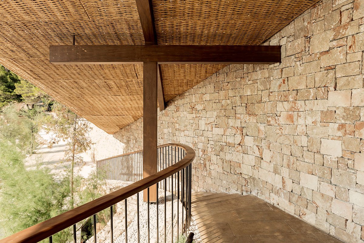 Taverna37 | “K-Studio”