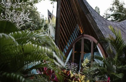 Rumah Tresna | Ida Bagus Oka + Alexis Dornier