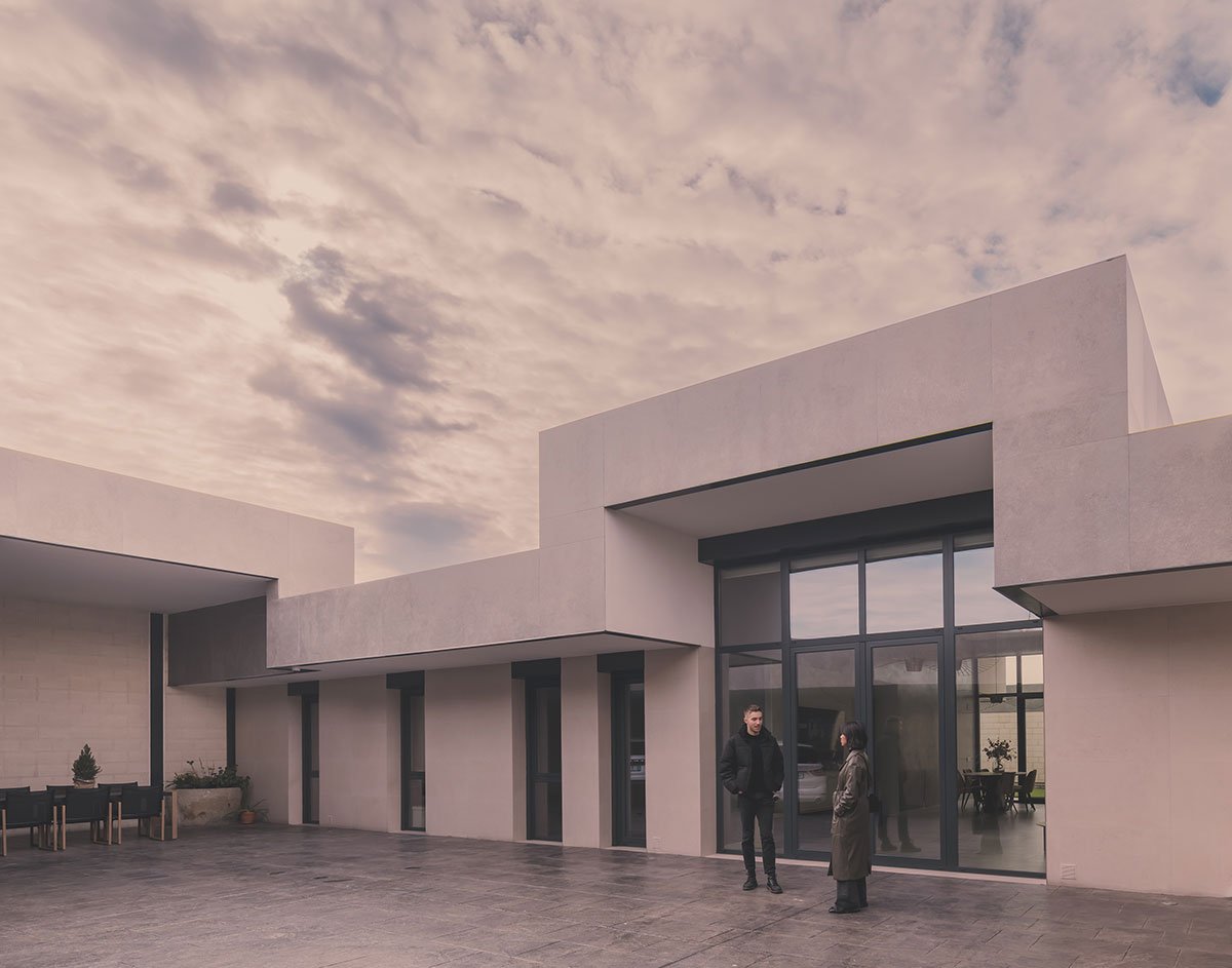 Laz House | OOIIO Architecture