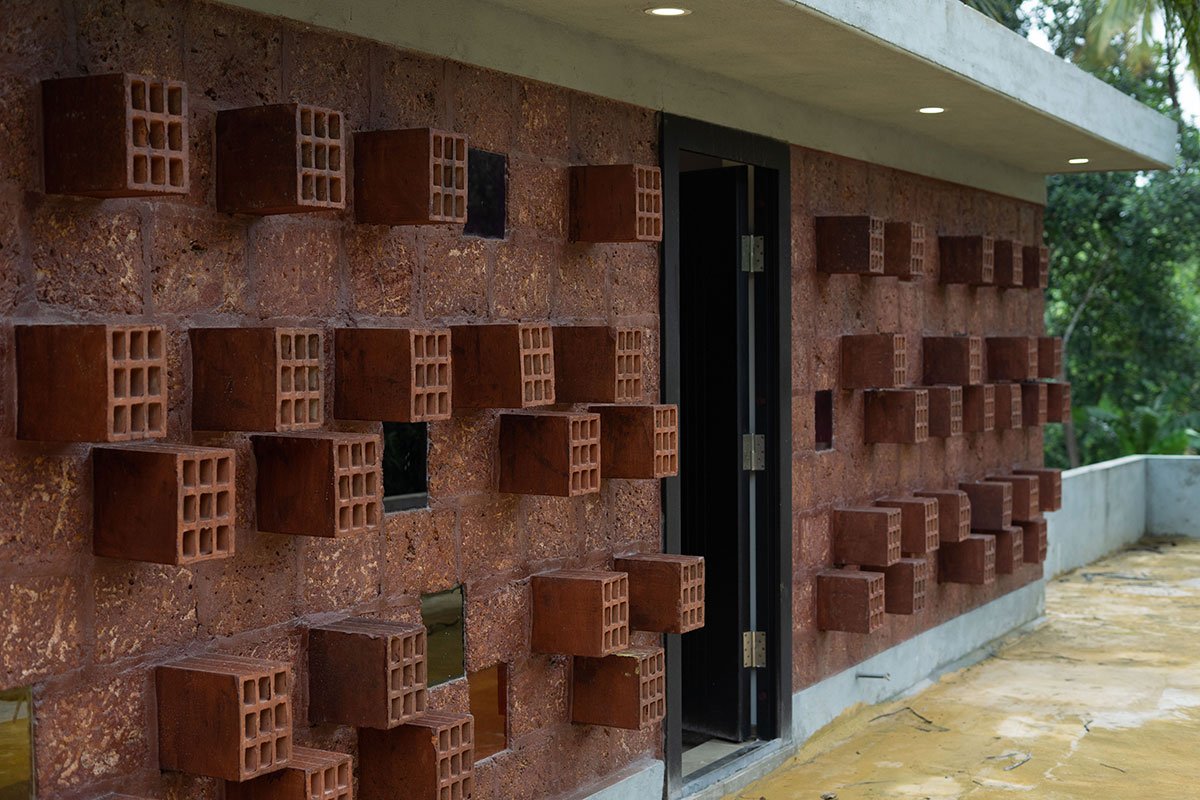 Gem House | Living Earth Architecture