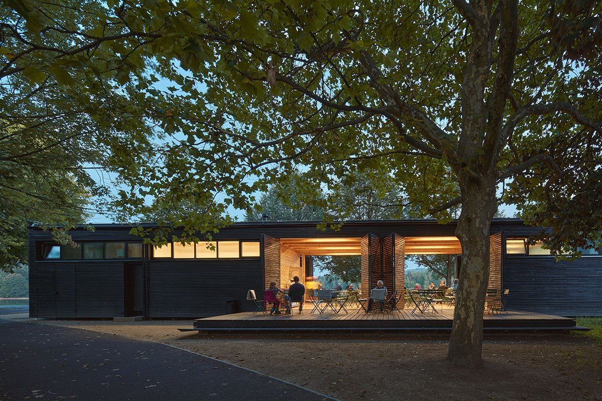 Visitor Facilities “U Prutu” by the City Reservoir | Prokš Přikryl Architekti