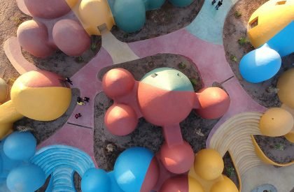 Presence in Hormoz 2 | ZAV Architects