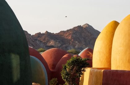 Presence in Hormoz 2 | ZAV Architects