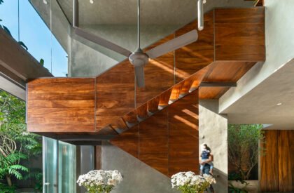 Tropical Town House | ICONCAST Chartered Architects