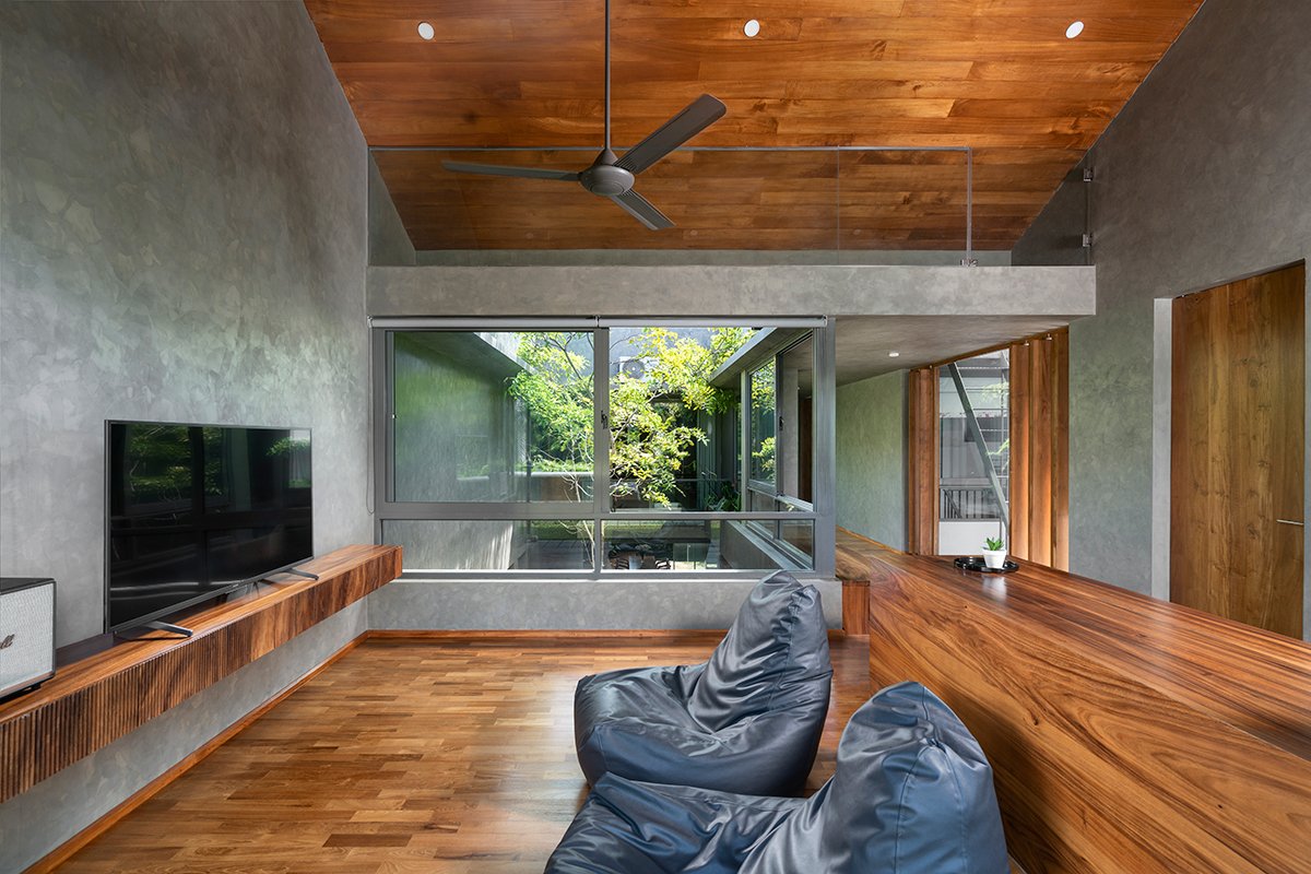 Tropical Town House | ICONCAST Chartered Architects