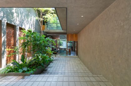 Tropical Town House | ICONCAST Chartered Architects