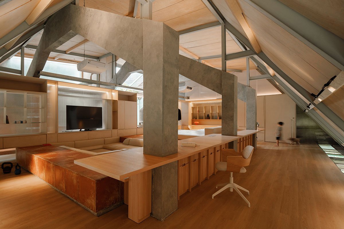 Attic Above Garden | RAD+ar