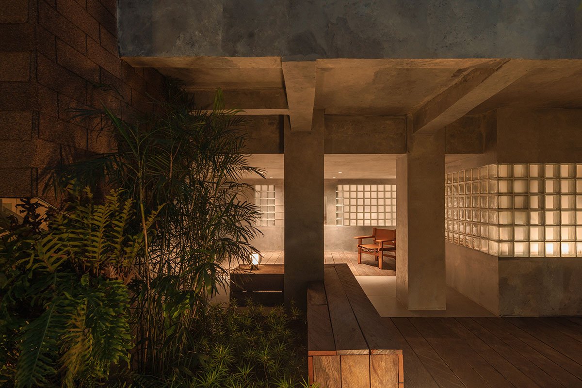 Attic Above Garden | RAD+ar