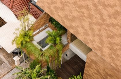 Attic Above Garden | RAD+ar