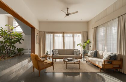 House 40 | Between Spaces