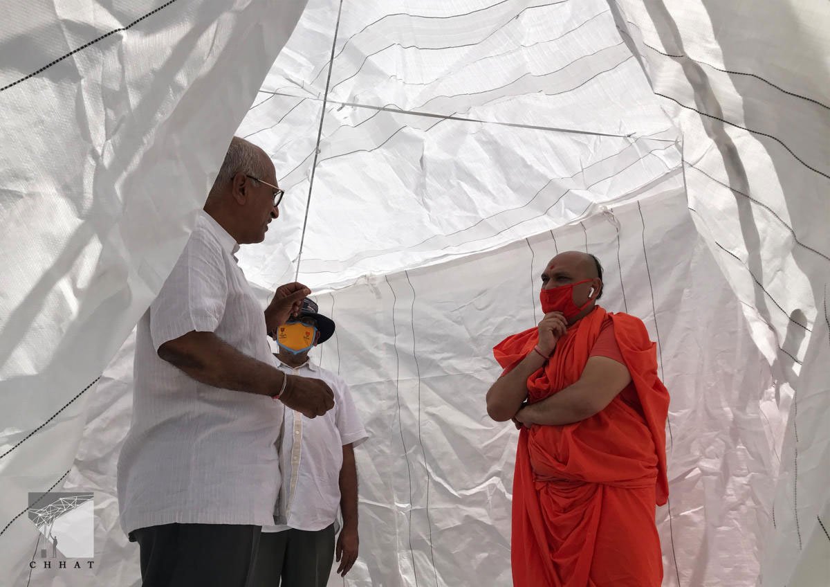 Architects & Designers at COVID-19 frontline : Isolation Cells developed by CHHAT, an architecture students initiative