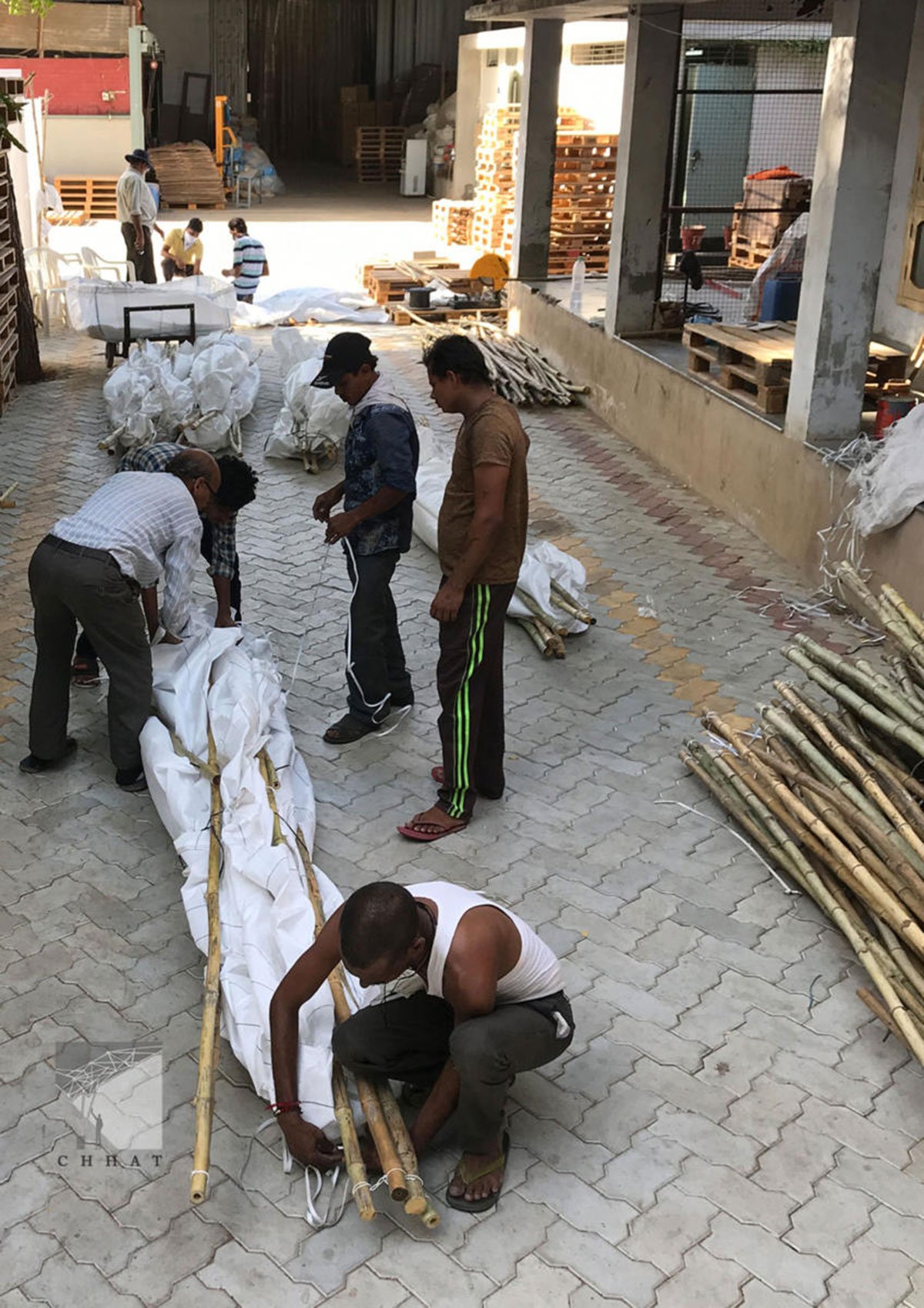 Architects & Designers at COVID-19 frontline : Isolation Cells developed by CHHAT, an architecture students initiative