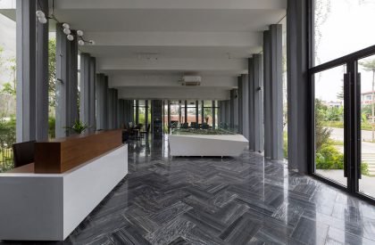 Fly Box | ARO studio