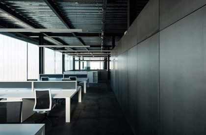 Metalworking Industry Building | Óscar Miguel Ares Álvarez