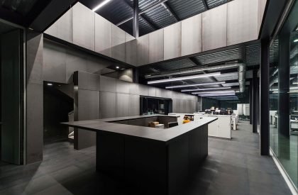 Metalworking Industry Building | Óscar Miguel Ares Álvarez