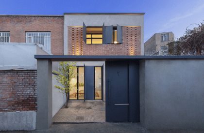 Khaneye Hayatdar | 4 Architecture Studio