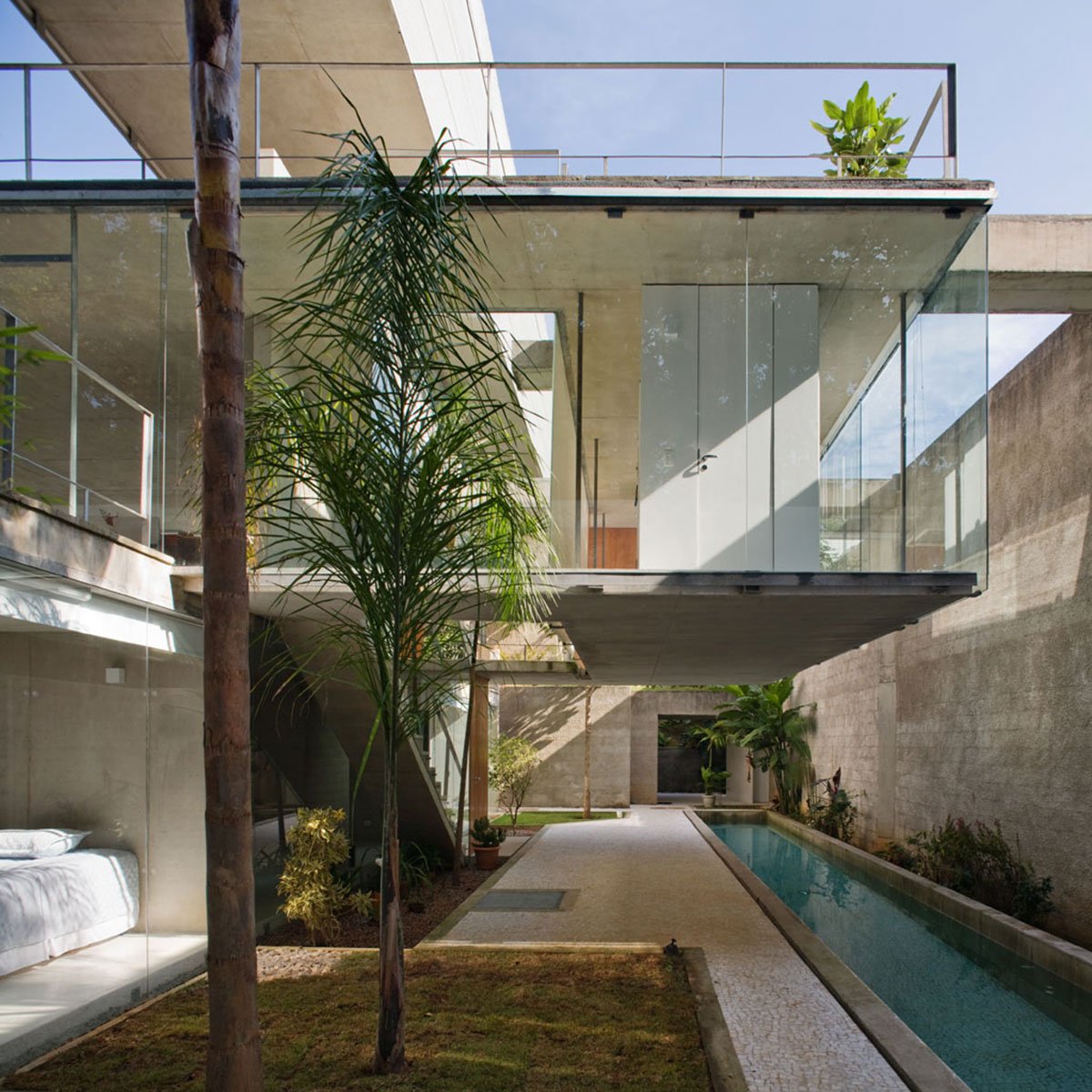 House in Carapicuiba | SPBR arquitetos